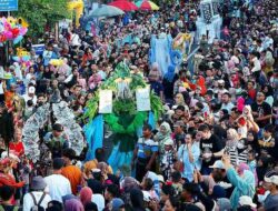 Pecah, Puluhan Ribuan Orang Hadiri Banyuwangi Ethno Carnival (BEC)