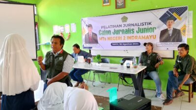 MTs Negeri 2 Indramayu Menggelar Pelatihan Jurnalistik